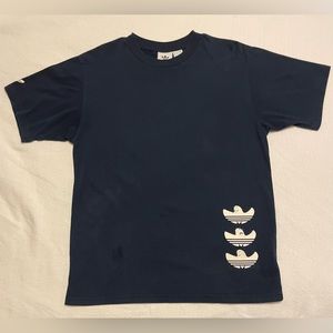 Adidas T-Shirt